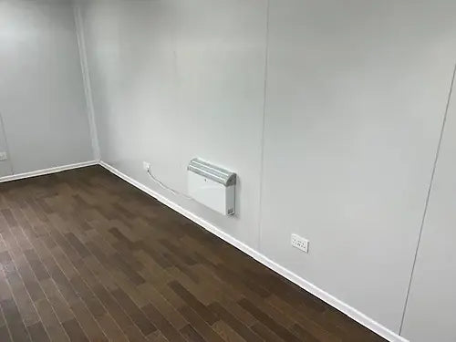 Contentor de escritório padrão com 3 janelas