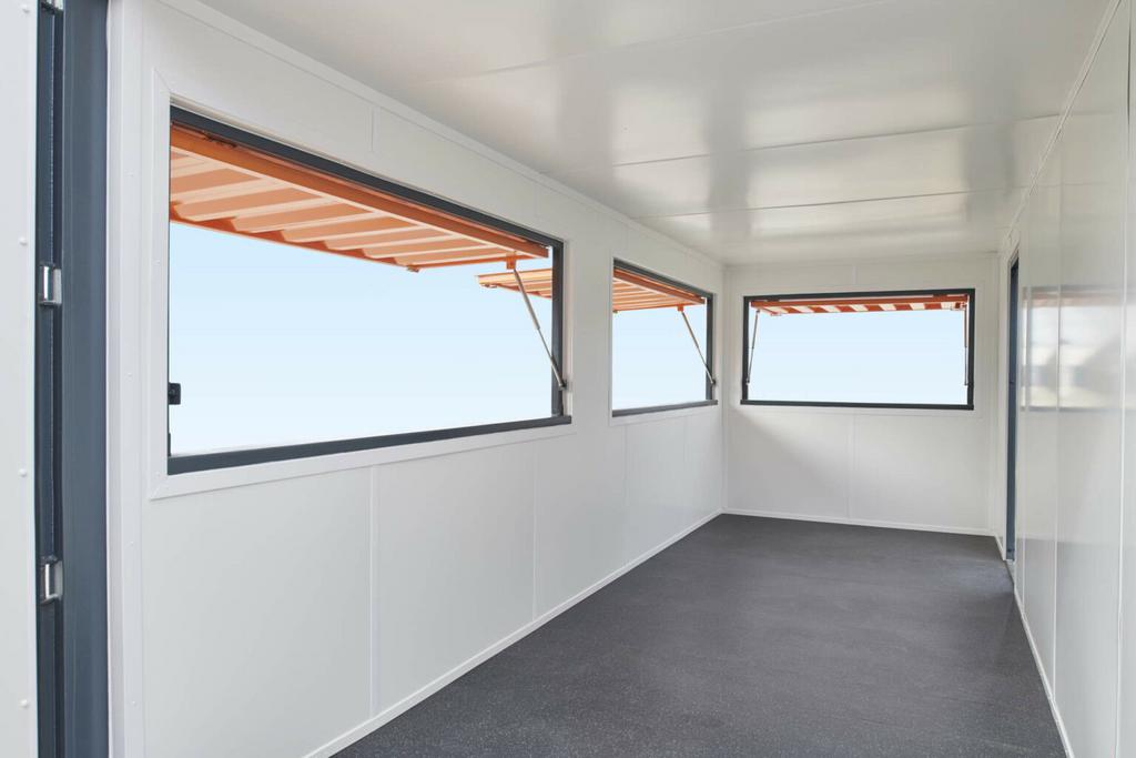 Contentor marítimo transformado em café/bar/snack-bar