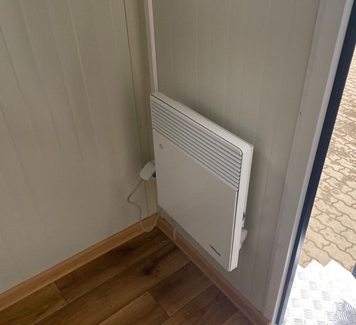 Cabine sanitária com compartimento duplo