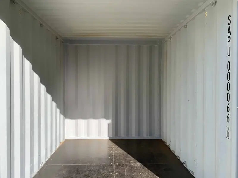 Contentor marítimo/de armazenamento seminovo, com 3 m x 2,4 m x 2,6 m de altura – Resistente ao vento e à água – BEGE