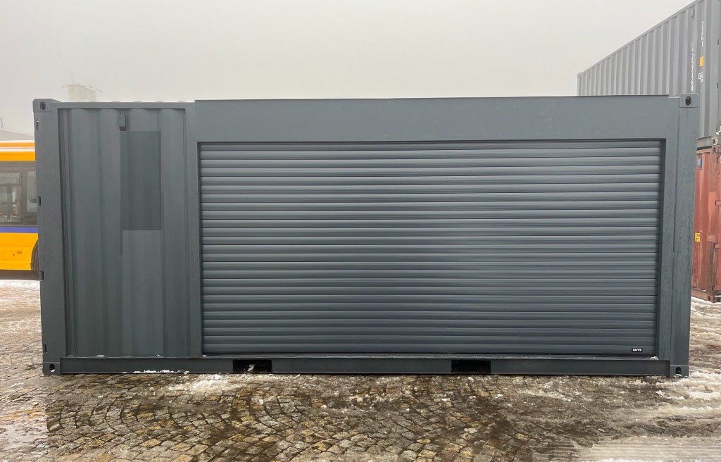 Contentor de 6 metros com porta de enrolar e porta de entrada RAL 7016