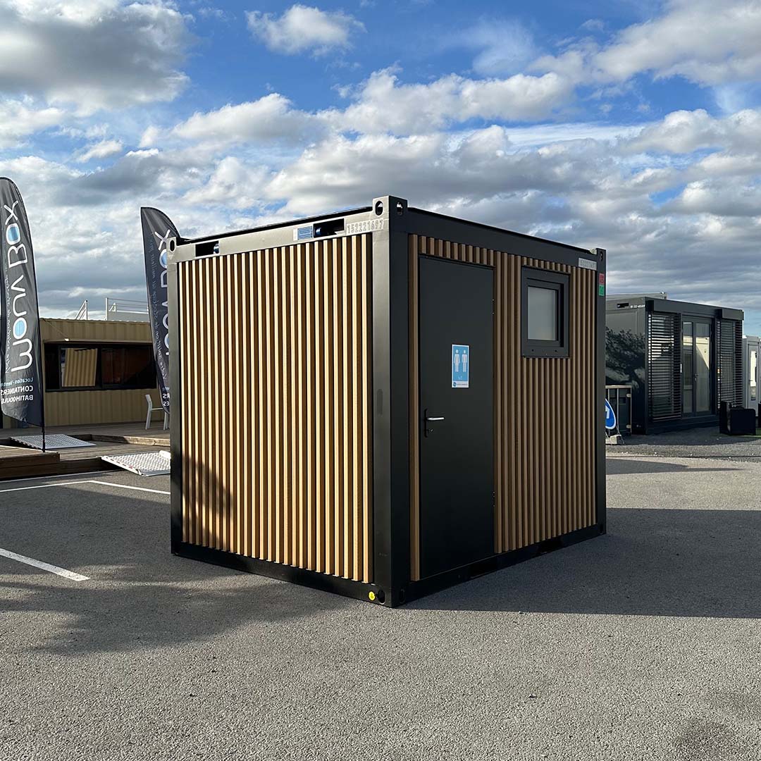 Módulo 10′ Instalações sanitárias (WC/ Urinoir/ Duche/ Lavatórios) + Revestimento