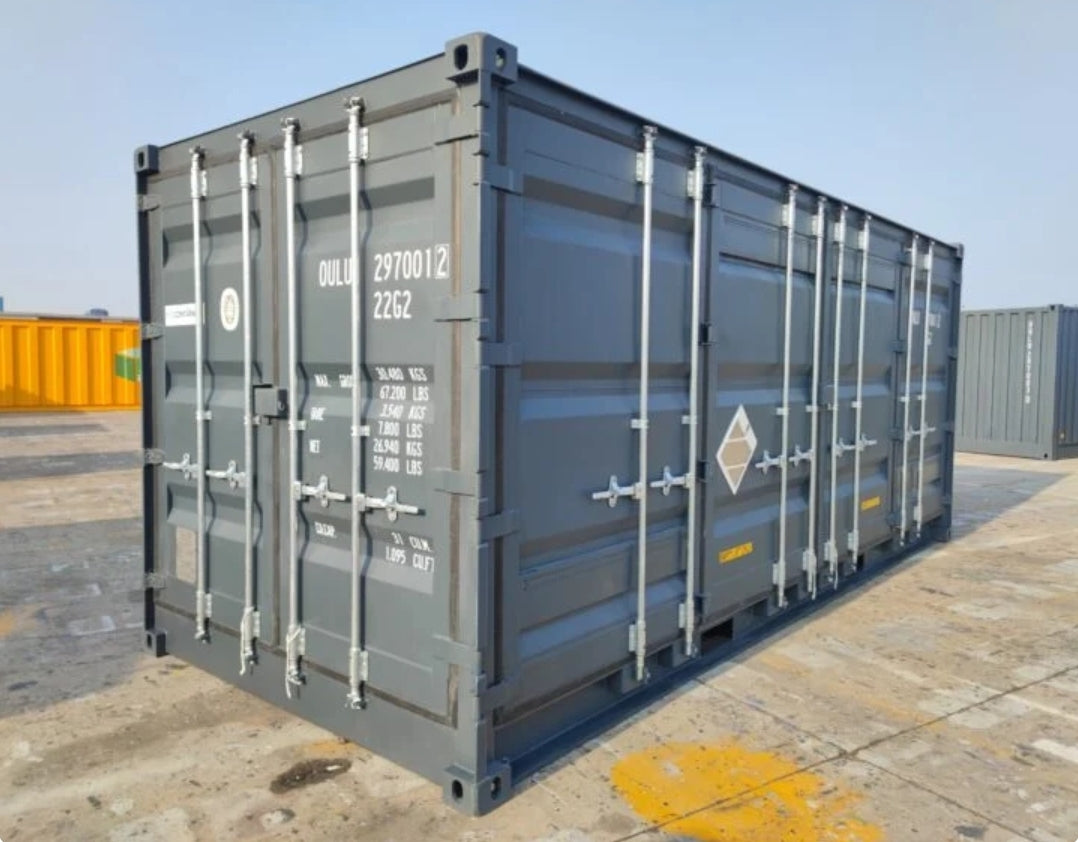 Contentor de 20 pés para resíduos perigosos com abertura lateral.