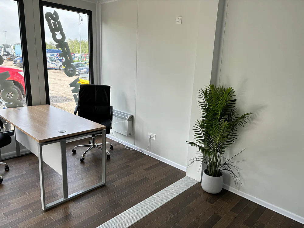 Mesa portátil com dois compartimentos