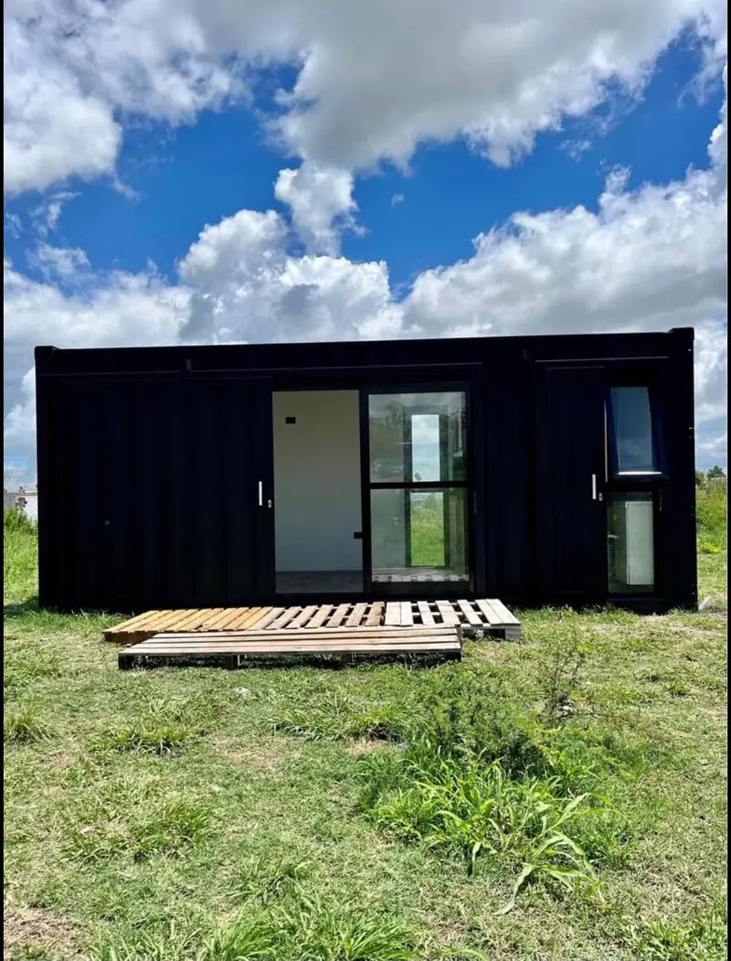 CASA DE CONTENTORES PRÉ-FABRICADA