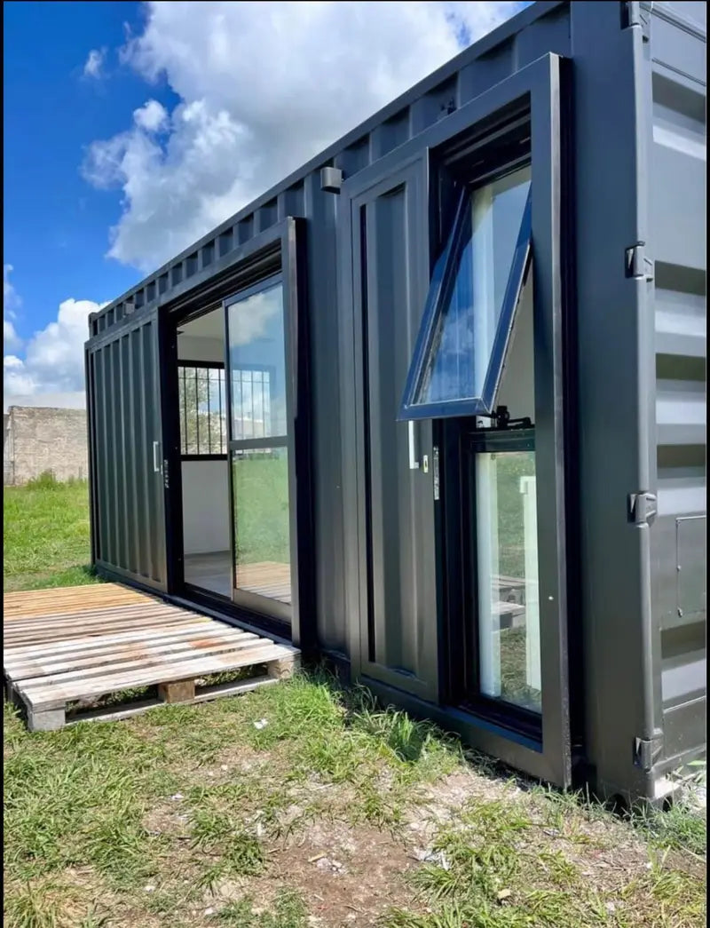 CASA DE CONTENTORES PRÉ-FABRICADA