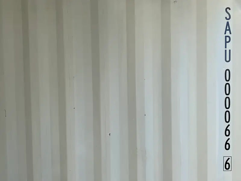 Contentor marítimo/de armazenamento seminovo, com 3 m x 2,4 m x 2,6 m de altura – Resistente ao vento e à água – BEGE