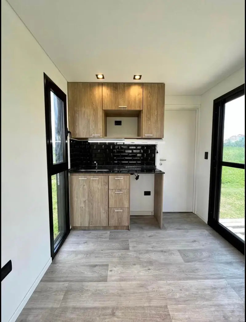 CASA DE CONTENTORES PRÉ-FABRICADA