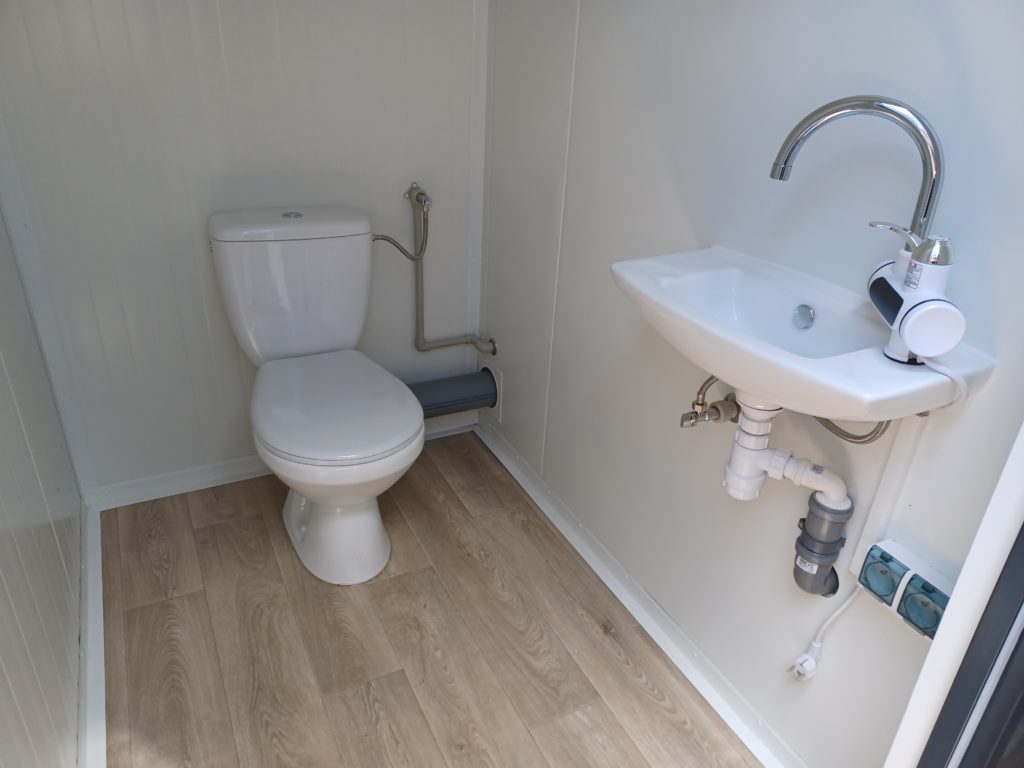 CONTENTOR SANITÁRIO DUPLO COM 2 CABINES 249x175x249