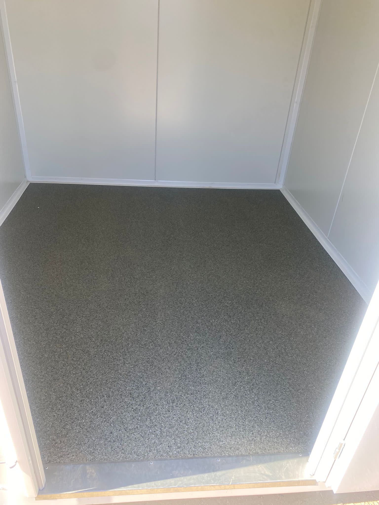 CONTENTOR PARA SALA DE SERVIDORES 250×280 COM AR CONDICIONADO