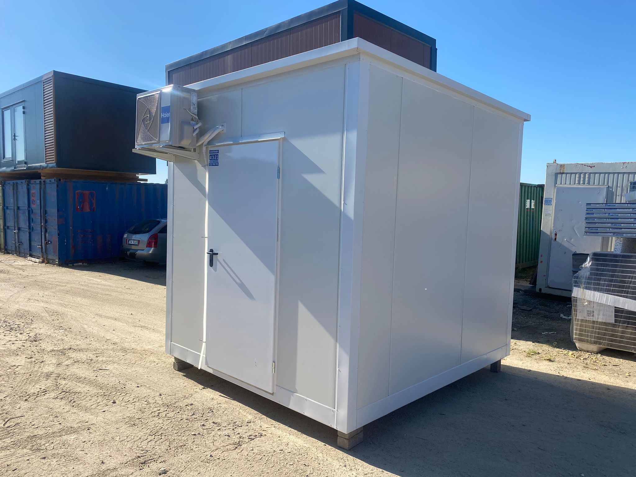 CONTENTOR PARA SALA DE SERVIDORES 250×280 COM AR CONDICIONADO