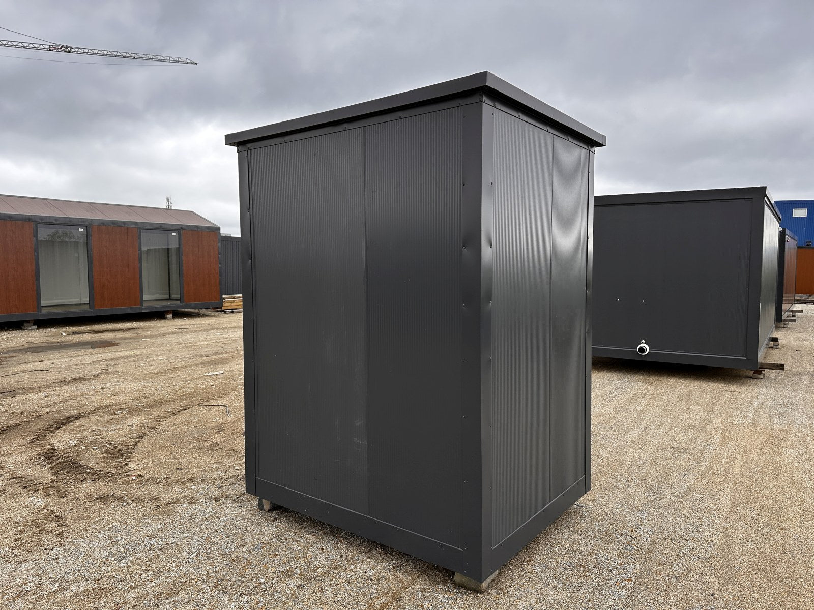 PAVILHÃO COMERCIAL EM CONTENTORES, DEPÓSITO, LOJA, GAIOLA COM JANELA