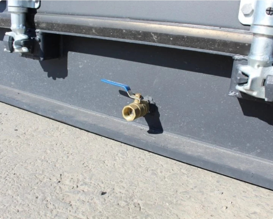 Contentor de 20 pés para resíduos perigosos com abertura lateral.