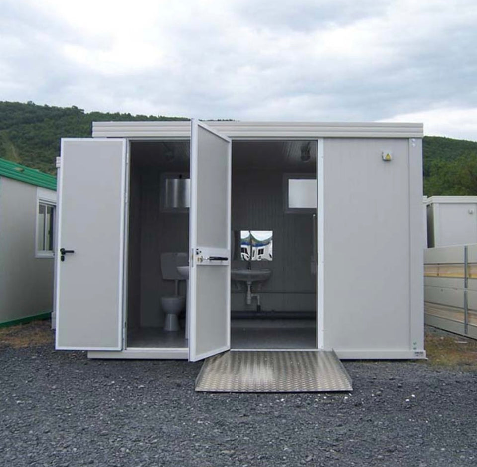 NOVO CONJUNTO SANITÁRIO PMR COM VASO SANITÁRIO PMR, LAVATÓRIO PMR, VASO SANITÁRIO E LAVATÓRIO STANDARD